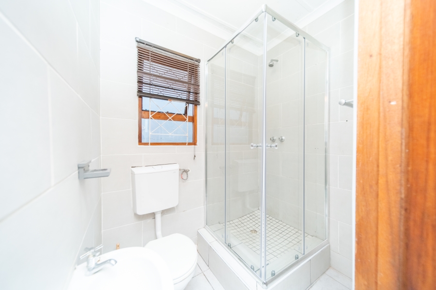 1 Bedroom Property for Sale in Abbotsford Eastern Cape